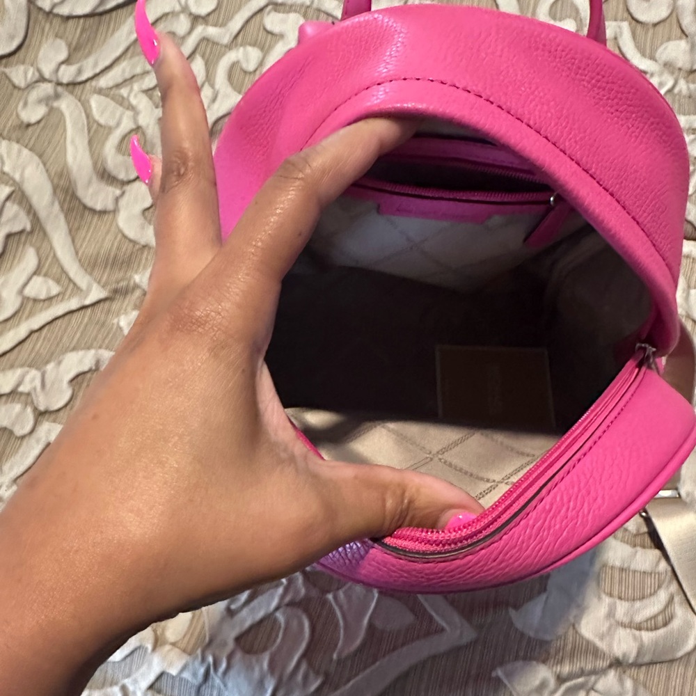 Michael Kors Fuchsia Backpack - Picture 8 of 9